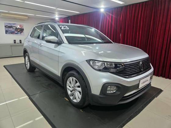 VOLKSWAGEN T-CROSS 1.0 200 TSI TOTAL FLEX AUTOMÁTICO